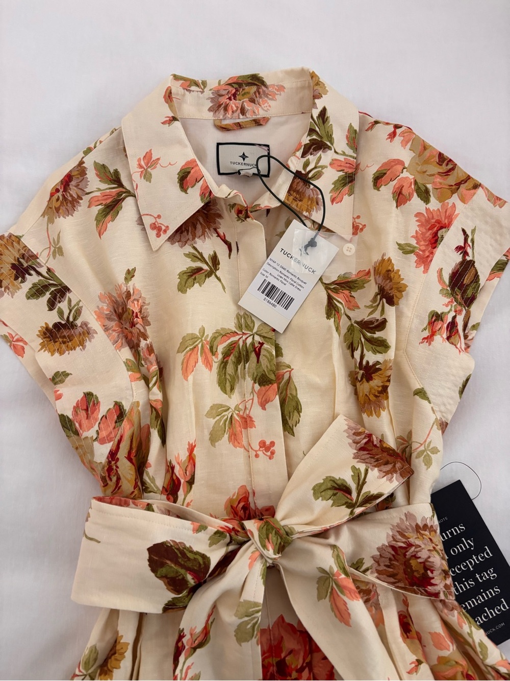 *NWT* Tuckernuck Floral Short Sleeve Shirt Dress - Picture 5 of 7